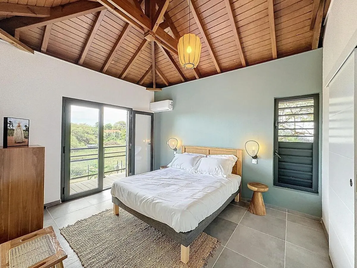 La Petite Villa Proche De La Plage Sainte-Anne